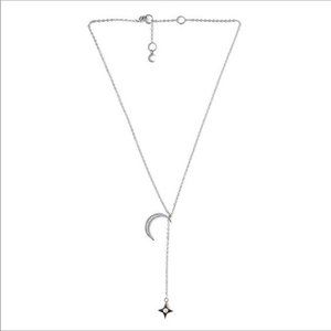 New - Lili Claspe Rope the Moon Lariat